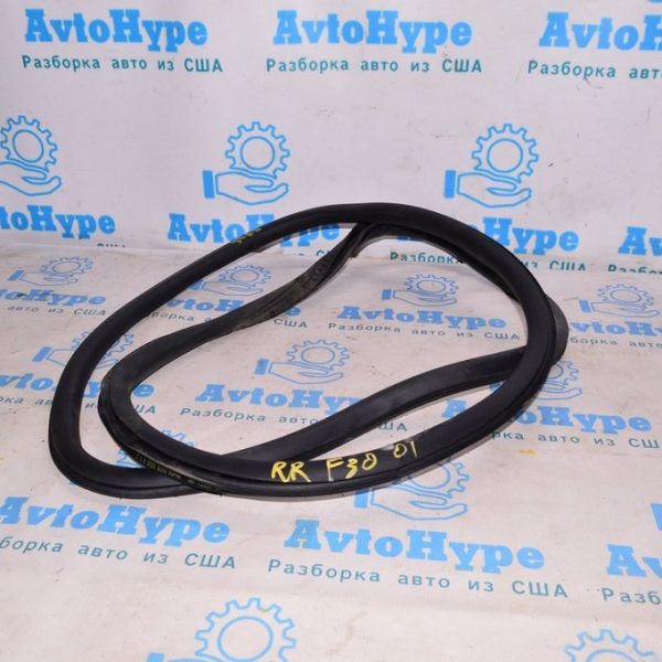 Уплотнитель дверного проема зад прав BMW 3 F30 12-19 51-72-7-303-967