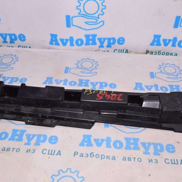 Каретка порога(под провода) лев первая BMW 3 F30 12-19 черн 7256919