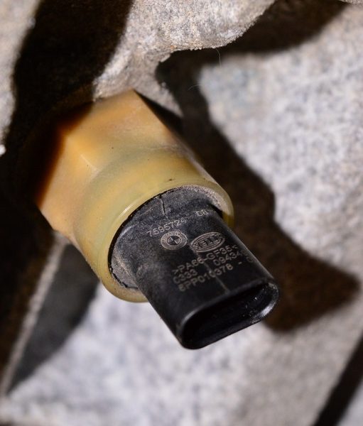 Датчик давления масла BMW 328 F30 12-19 7595724