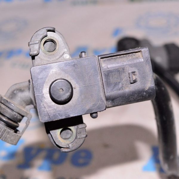 Датчик абсолютного давления  BMW 3 F30 12-19 13628617097