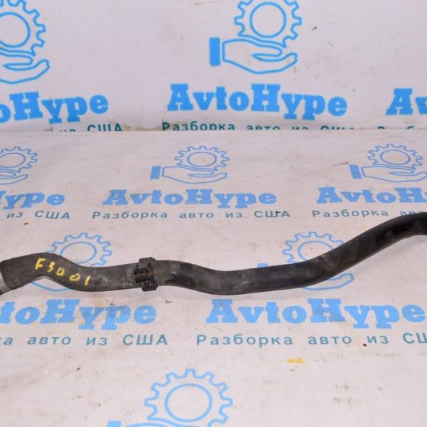 Патрубок охлаждения BMW 328i F30 12-19 длинный, на расширительный бачок 17-12-7-624-676