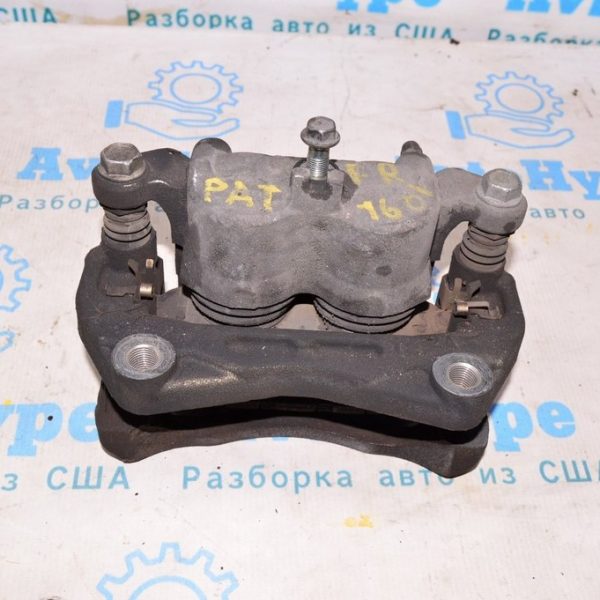 Суппорт перед прав Nissan Pathfinder 13- 410013JA0A