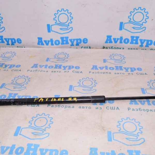 Амортизатор двери багажника правый Nissan Pathfinder 13- 904513KA1A