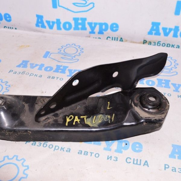 Лопух заднего подрамника перед лев Nissan Pathfinder 13- 55452-3JA0B