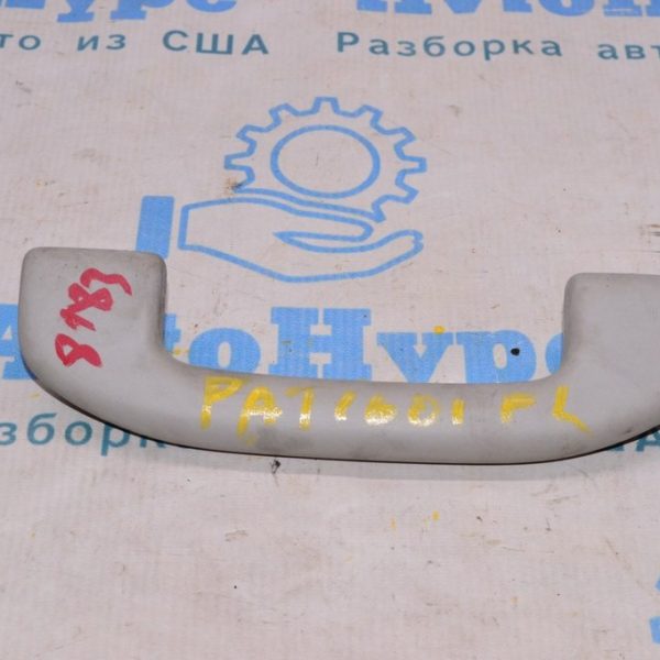 Ручка потолка перед левая Nissan Pathfinder 13- серая 73940-3JA2A