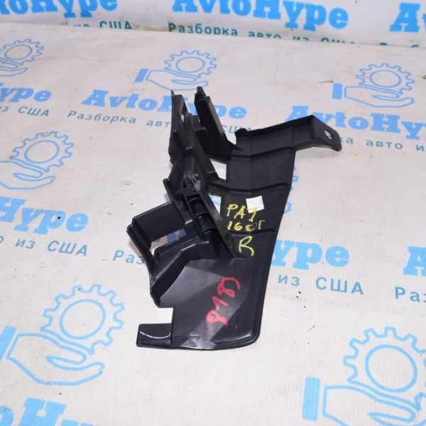 Накладка порога внутр перед прав вторая Nissan Pathfinder 13- черная 669003JA0A