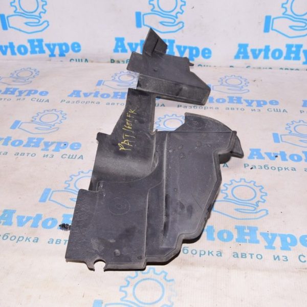 Дефлектор радиатора прав Nissan Pathfinder 13- 92184-3KA0A