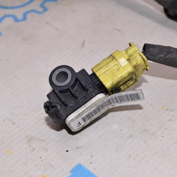 Датчик подушки безопасности перед Nissan Pathfinder 13- 985813JA8A