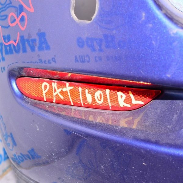 Отражатель зад лев Nissan Pathfinder 13- 26565JJ90A