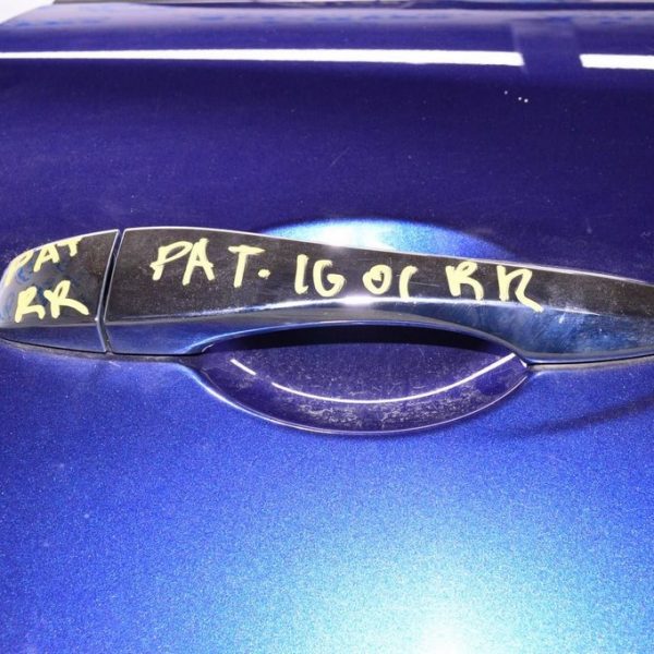 Заглушка внешней ручки зад прав Nissan Pathfinder 13- 82646-3TA0B