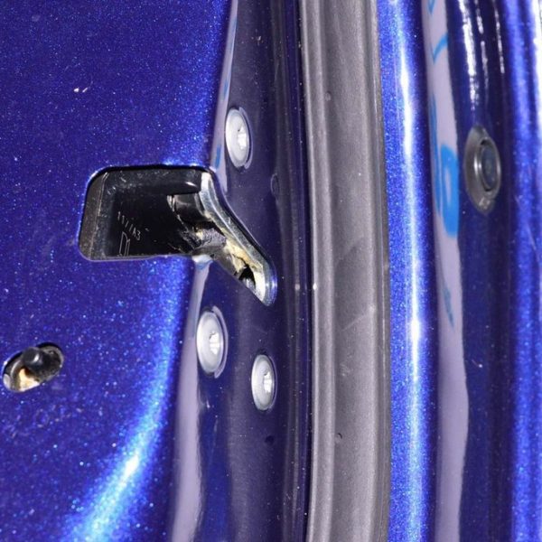 Замок двери зад прав Nissan Pathfinder 13- 82500-3KA0B