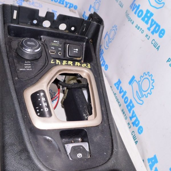 Блок управления режимами подвески Jeep Cherokee KL 14-18 дорест 68141876ae