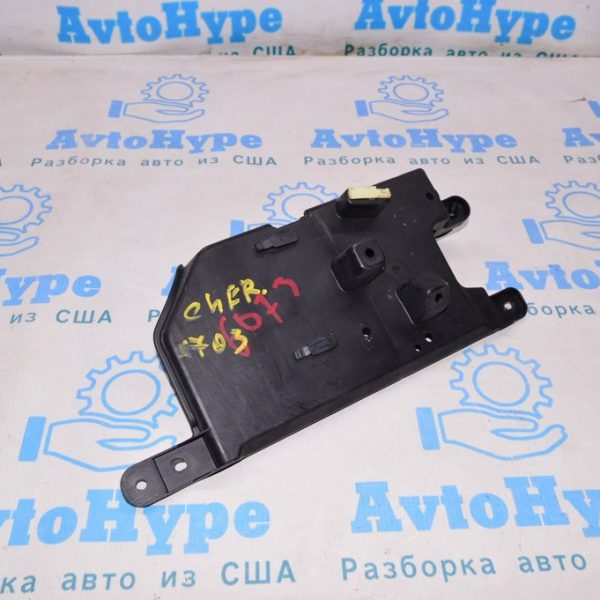 Кронштейн бардачка торпеды Jeep Cherokee KL 14- 68158529AB