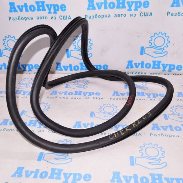Уплотнитель дверного проема зад лев Jeep Cherokee KL 14- 68225188AB