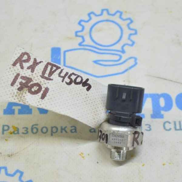 Бампер задний голый левый клык Jeep Cherokee KL 14-18 дорест (03) 5NJ91TZZAC