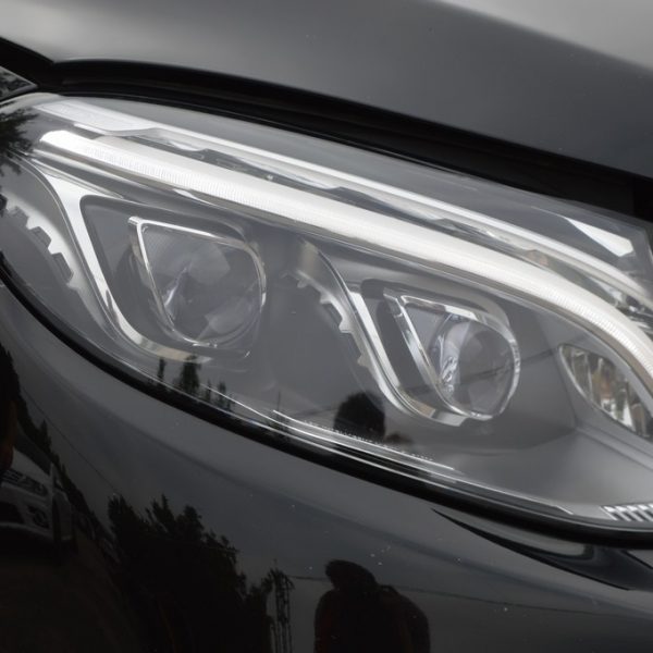 Накладка двери нижняя зад прав Jeep Cherokee KL 14- 6VX68RXFAB