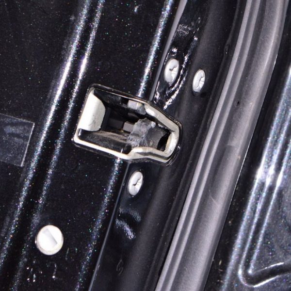 Замок двери зад прав Jeep Cherokee KL 14- 4589914AE