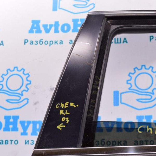 Накладка двери боковая зад лев Jeep Cherokee KL 14- перед 68102577AC