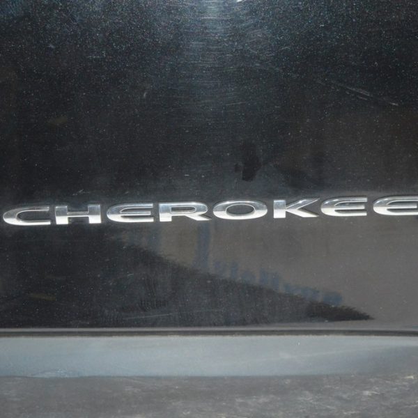 Эмблема надпись Cherokee перед прав Jeep Cherokee KL 14- 68423953AC