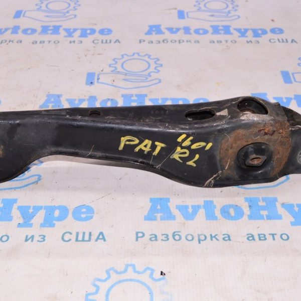 Рычаг поперечный зад лев Nissan Pathfinder 13- 551A13JA0A