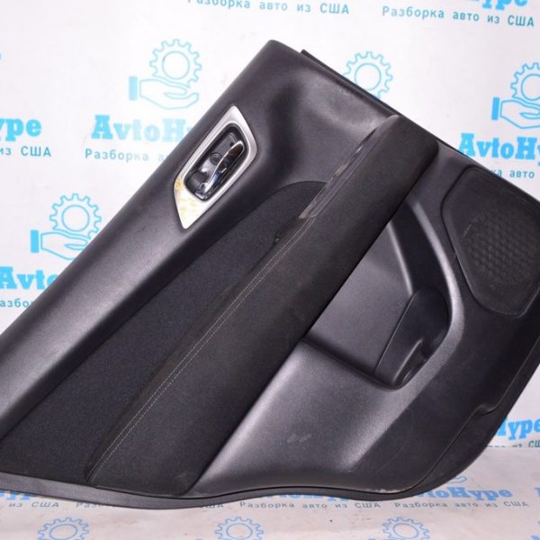 Обшивка двери (карточка) зад лев Nissan Pathfinder 13- черн тряпка (01) 829A1-3KS1B