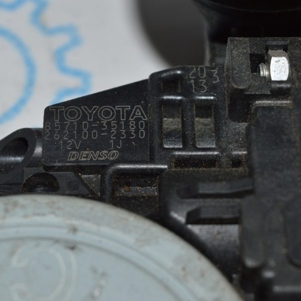 Рычаг нижний перед прав Chrysler 200 15-17 (01) трещинки на сайленте 68211642AF