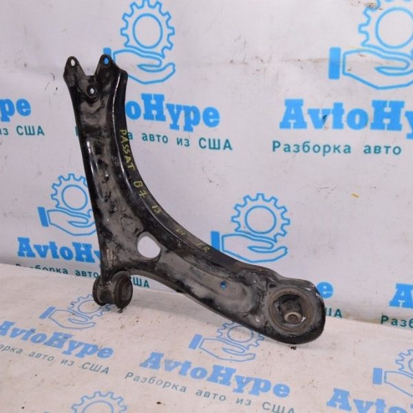 Рычаг нижний перед прав VW Passat b7 USA (01) деф.сайлента 561-407-152-C