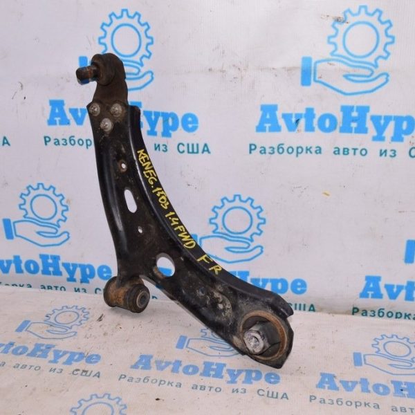 Рычаг нижний перед прав Jeep Renegade 15- fwd (03) 68248000AA