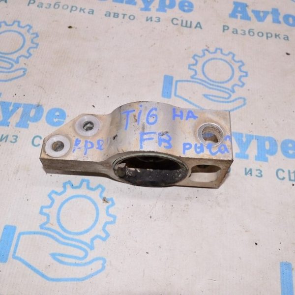 Крепление рычага перед прав VW Tiguan 09-17