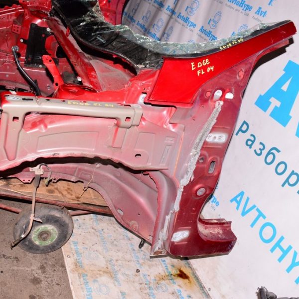 Четверть передняя левая Ford Edge 16-18 (04) красный цвет RR F2GZ-5802021-A