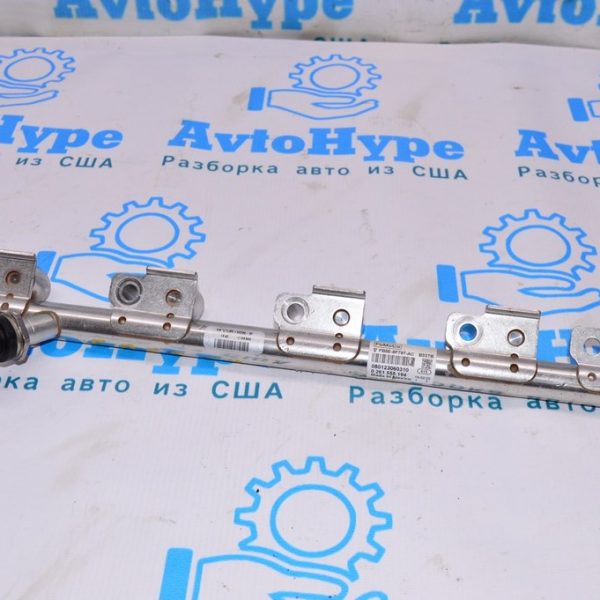 Топливная рейка Ford Edge 16- 2.0T CJ5Z-9D280-A