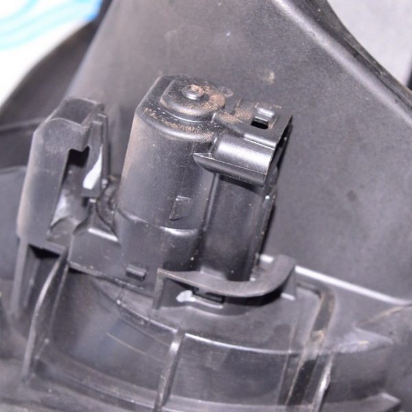 Замок открытия лючка бензобака Ford Edge 16- FT4Z-5827936-A