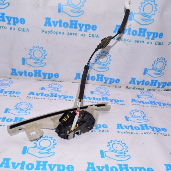 Замок двери перед прав Ford Edge 16- FT4Z-5821812-D