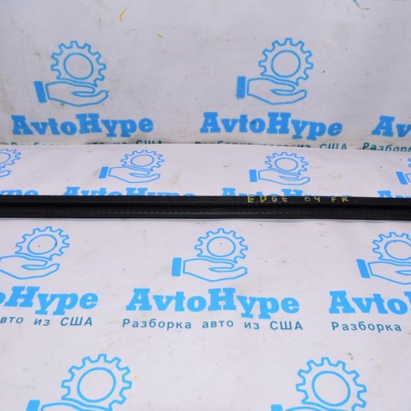 Уплотнитель стекла внутренний перед прав  Ford Edge 16-