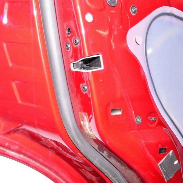 Замок двери задний левый Ford Edge 16- FT4Z-5826413-E