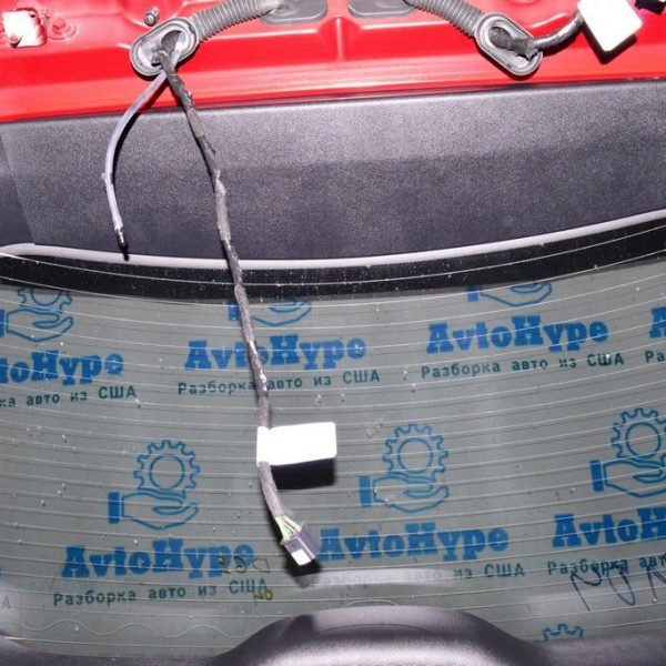 Обшивка двери багажника верх центр Ford Edge 16- черн FT4Z-5841308-AB