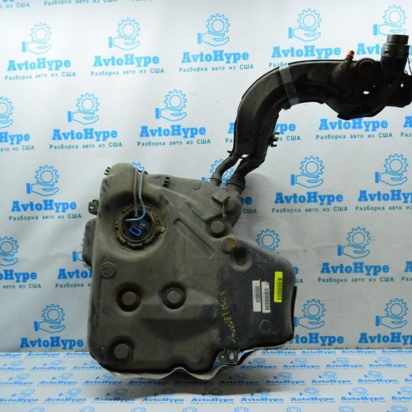 Топливный бак VW Jetta 11-18 USA 5C0-201-055-N