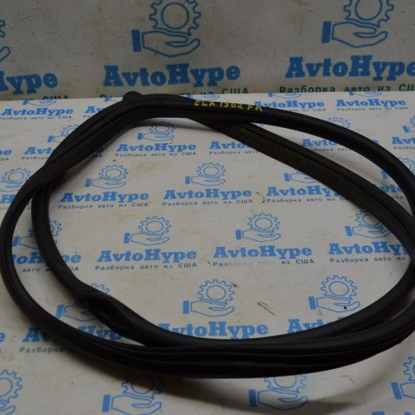 Уплотнитель дверного проема перед прав HYUNDAI ELANTRA AD 17- 82120-F3000-4X