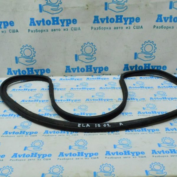 Уплотнитель крышки багажника HYUNDAI ELANTRA AD 17- 87321-F3000