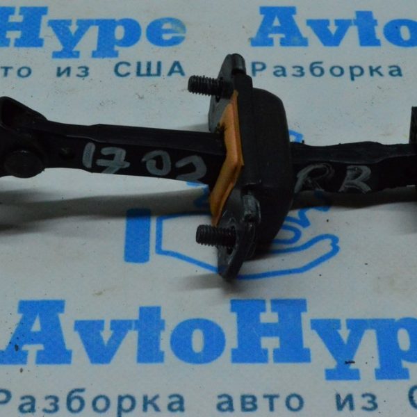 Ограничитель двери зад прав HYUNDAI ELANTRA AD 17- 79490-F2000