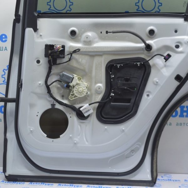 Уплотнитель двери зад прав Audi E-Tron (Q8) GEN 18- 4KE839912A