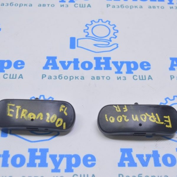 Форсунка омывателя лобового стекла правая Audi E-Tron (Q8) GEN 18- с обогревом 4KE955988