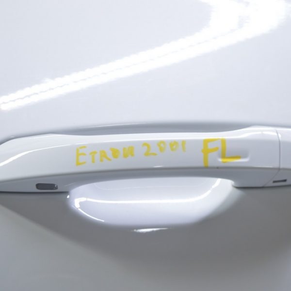 Ручка двери внешняя перед лев Audi E-Tron (Q8) GEN 18- 4M8837205B GRU