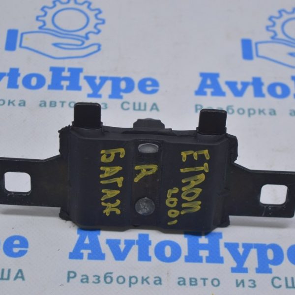 Скоба замка двери багажника Audi E-Tron (Q8) GEN 18- 8W9827507A