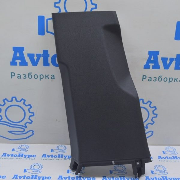 Накладка центральной стойки нижняя левая Audi E-Tron (Q8) GEN 18- черн 4KE867239 4PK