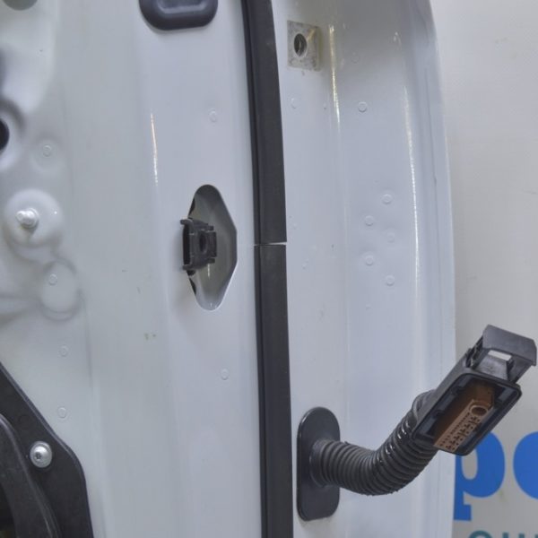 Ограничитель двери перед лев Audi E-Tron (Q8) GEN 18- 4KE837249