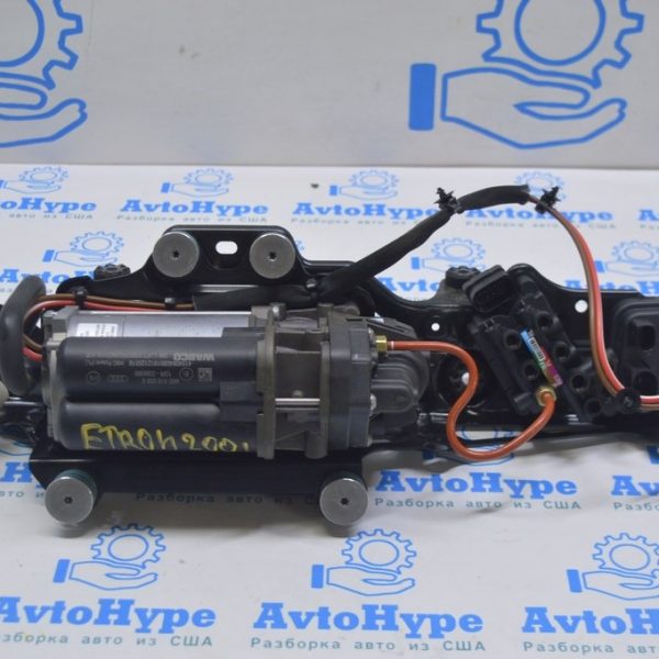 Блок клапанов пневмоподвески Audi E-Tron (Q8) GEN 18-21 4KE616013A