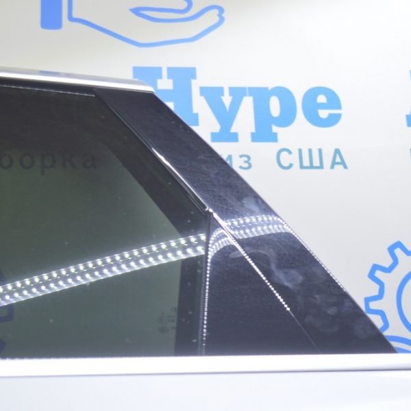 Накладка двери боковая задняя зад лев Audi E-Tron (Q8) GEN 18- 4KE839903