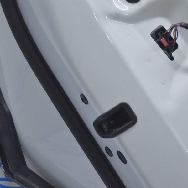 Замок двери зад лев Audi E-Tron (Q8) GEN 18- 4K0839015Q