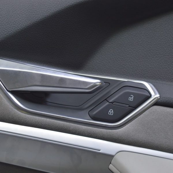 Ручка двери внутренняя перед лев Audi E-Tron (Q8) GEN 18- 4KE837019A 6PS